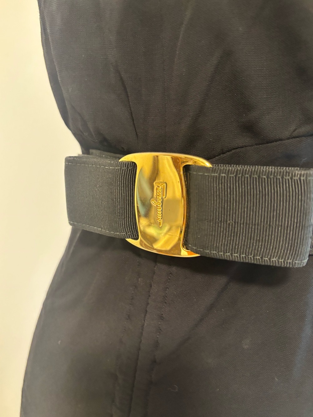 Salvatore Ferragamo Black Grosgrain Vara Stretch Belt Gold